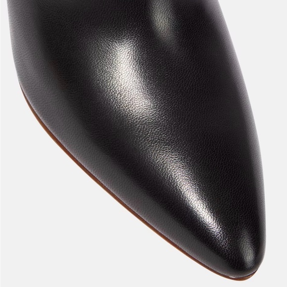 CHLOE OLI LEATHER ANKLE BOOTS - Picture 5 of 11